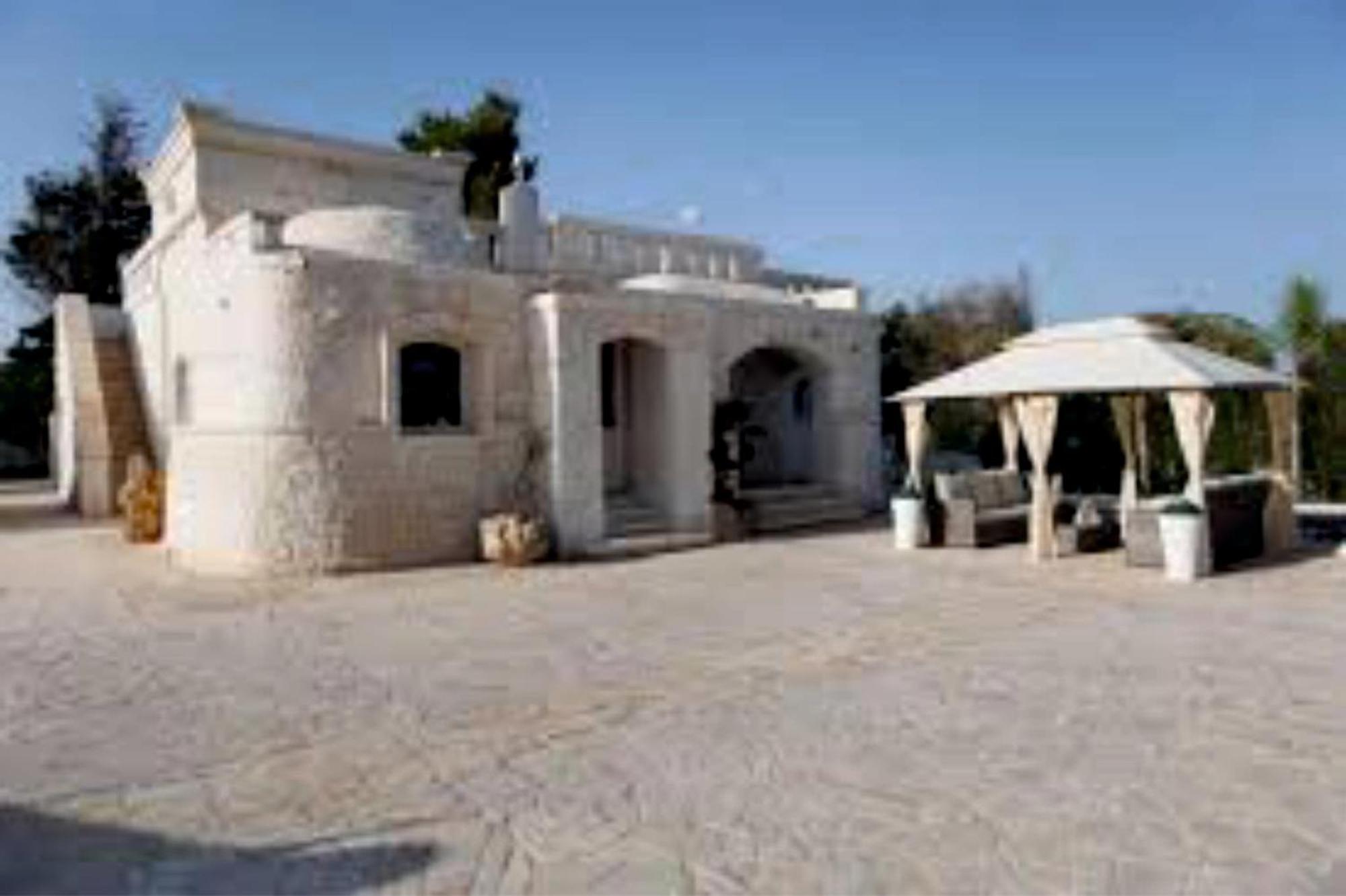 Villa Brachychiton Ostuni Bagian luar foto